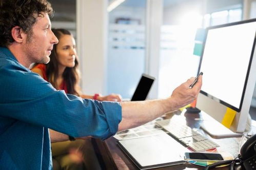 明德立人解讀 赴美留學的關(guān)鍵通行證，計算機軟件咨詢專業(yè)如何申請？